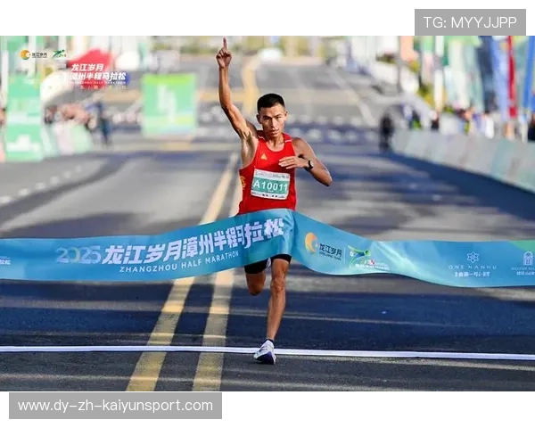 中国马拉松跑者再度突破极限